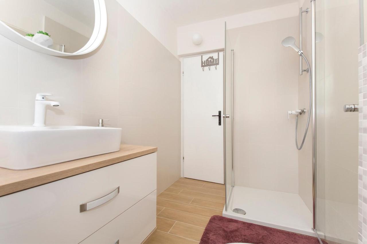 Apartment Aquamarine 라벡 외부 사진